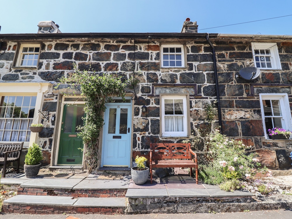 Llygoden Cottage — 4-Star Luxury Hotel in Caernarfon, United Kingdom