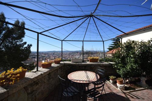 Shamrock Holiday Home Trieste — 4-Star Luxury Hotel in Trieste, Italy
