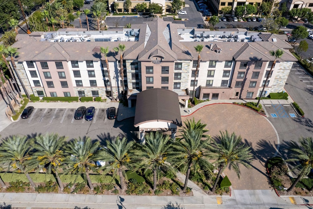 Country Inn & Suites by Radisson Ontario at Ontario Mills CA - photo 96