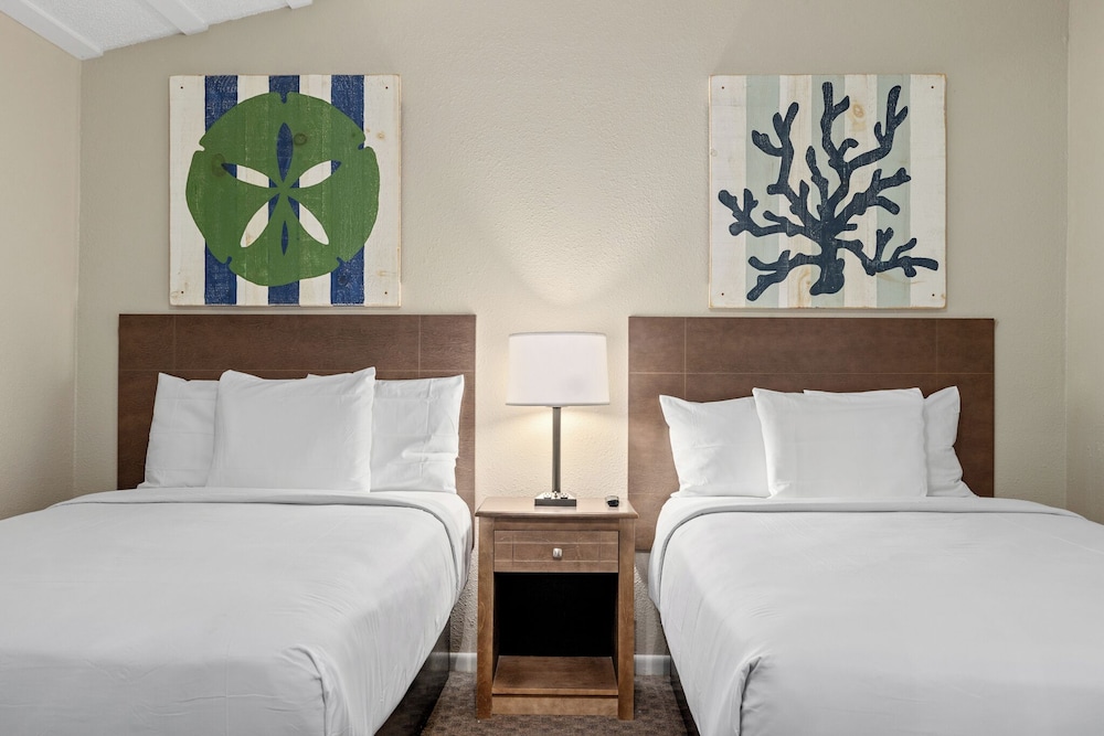 Sandpiper Beacon Beach Resort - photo 93