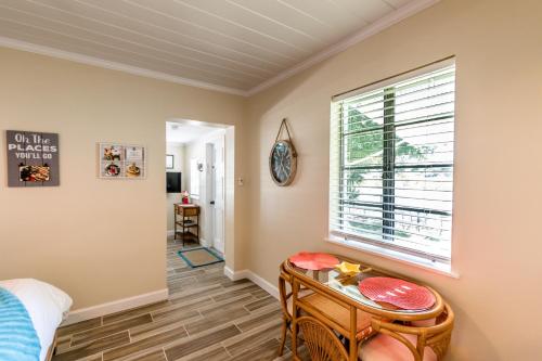 Island View Cottages Sebastian - photo 8
