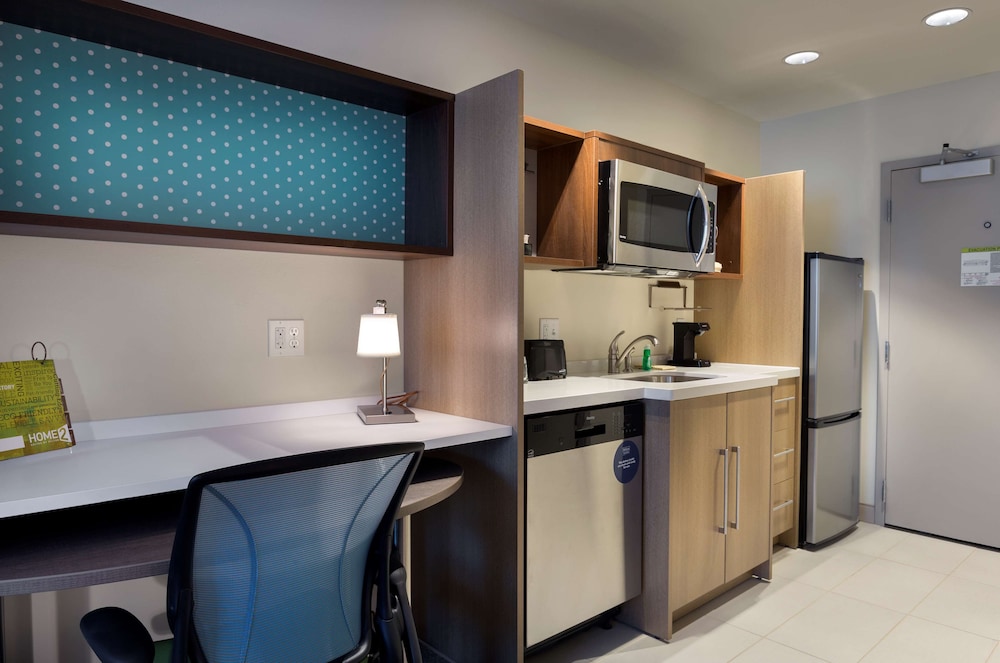 Home2 Suites by Hilton Charlotte Belmont - photo 15
