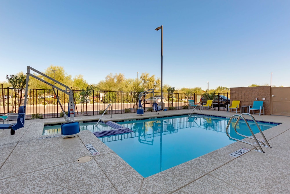 Best Western Plus Executive Residency Phoenix North Happy Valley - photo 53