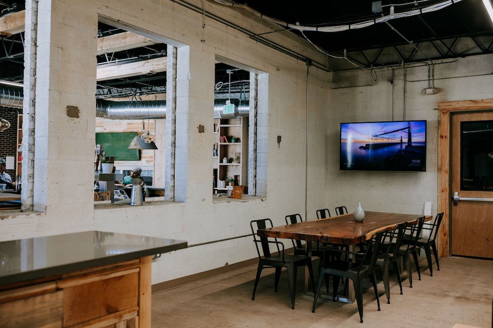 SCP Hotel Colorado Springs - photo 5