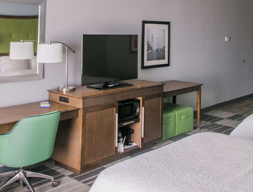 Hampton Inn & Suites Amarillo East - photo 8
