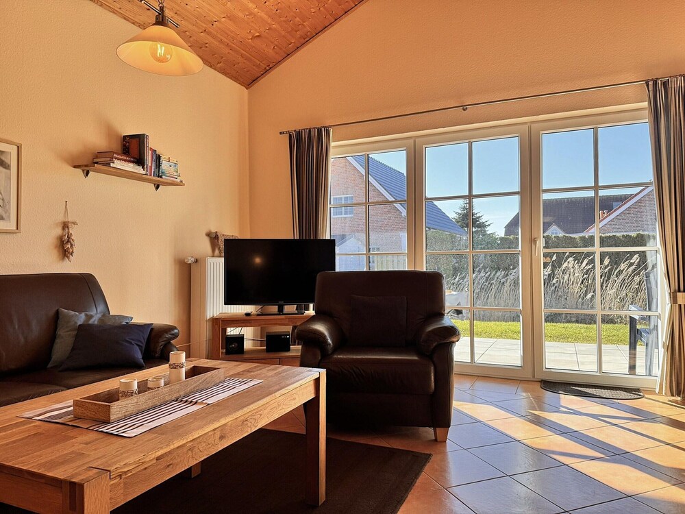 Ferienhaus Mit Viel Platz In Burhave — Butjadingen