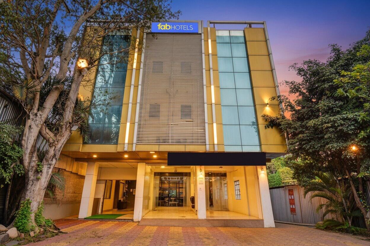 FabExpress Sun n Shine - carbon neutral hotel in Pune