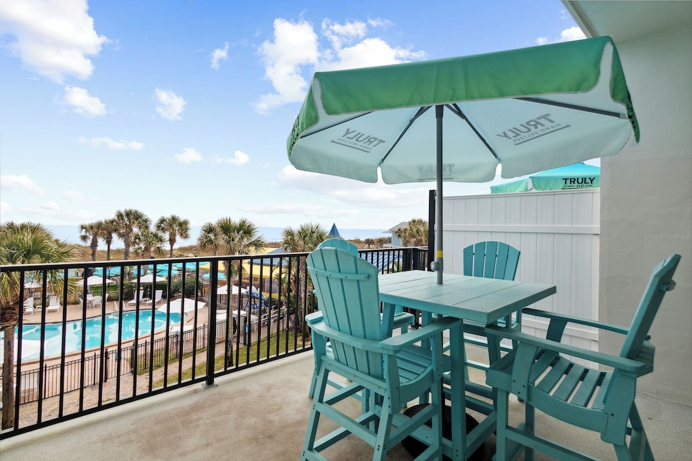 Seahorse Oceanfront Inn - photo 74