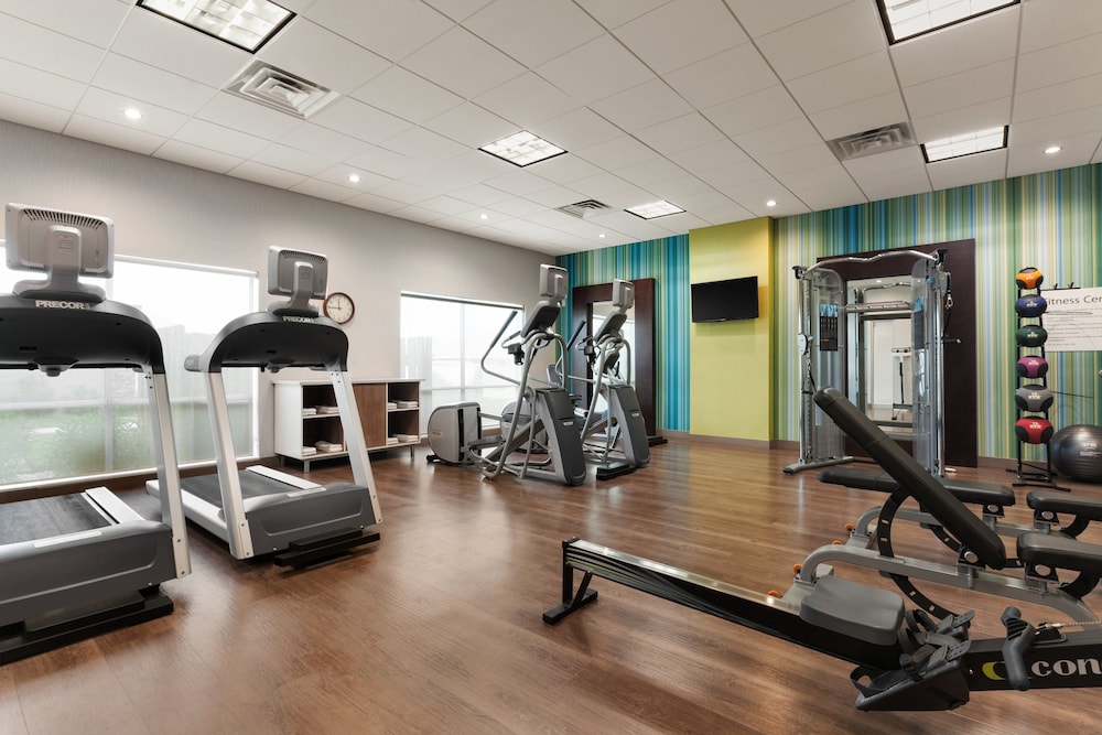 Holiday Inn Express & Suites Edinburg McAllen Area by IHG - photo 19