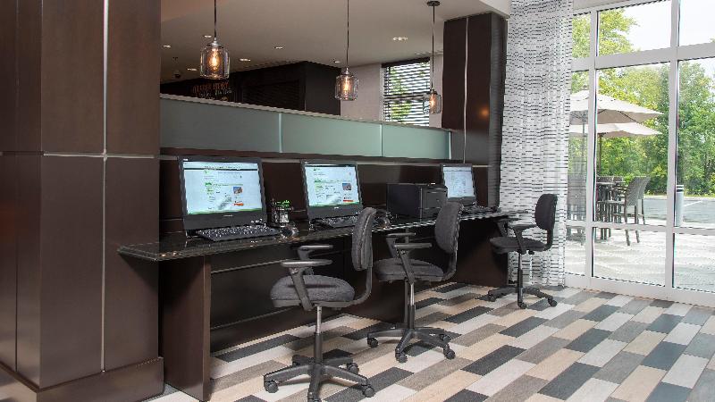 Holiday Inn Indianapolis Airport by IHG - photo 2