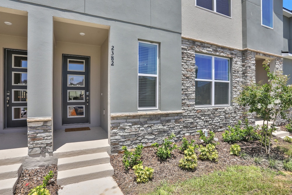 2382zbp Solara Resort 5 Bedroom Townhouse by RedAwning - photo 64
