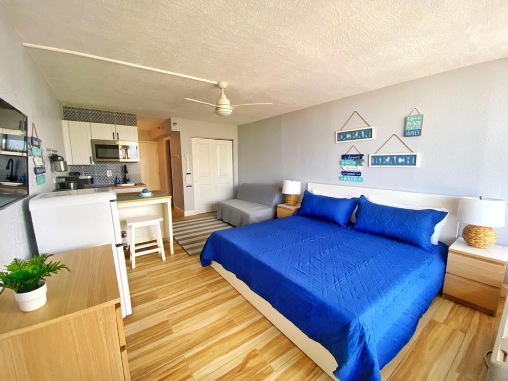 Castaways Resort Studios - photo 6