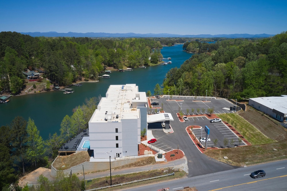Fairfield by Marriott Inn & Suites Seneca Clemson Univ Area - photo 34