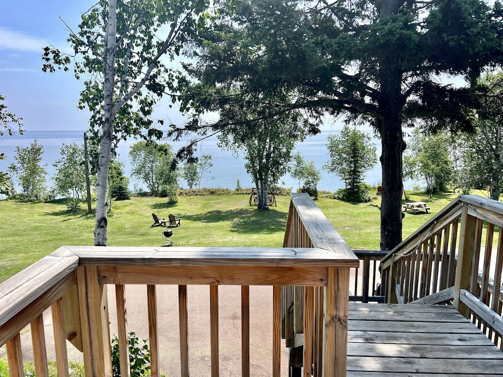 Thomsonite Beach Inn - photo 86