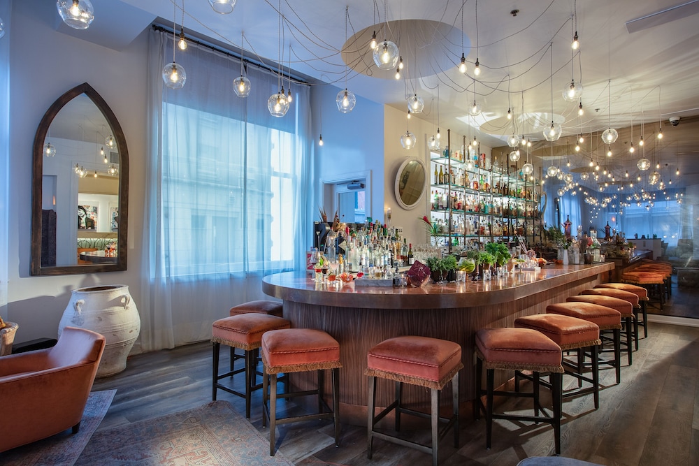 International House Hotel - photo 16