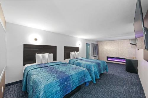 Hotel Opus Bronx - photo 8