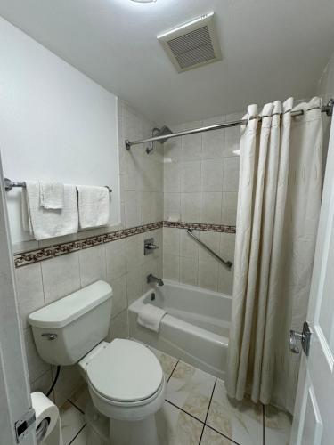 El Dorado Motel - photo 11