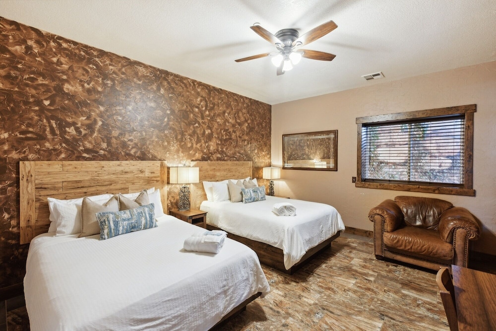 Zion Cliff Lodge - photo 23