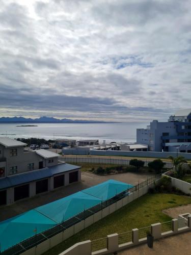 Point Village Accommodation Estoril 26 — 4-Star Luxury Hotel in Mossel Bay, South Africa