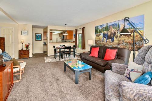 Sneaky Moose Townhome 2br 2ba — Kenai
