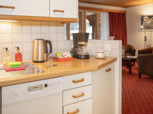 Apartment Chalet Abendrot apARTments 12 by Interhome — 4-Star Luxury Hotel in Grindelwald, Switzerland