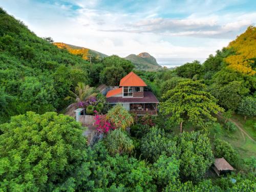 The Watch House Gerupuk Bay Lombok — 4-Star Luxury Hotel in Kuta, Indonesia