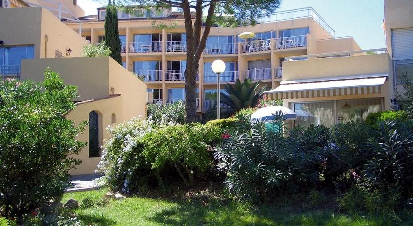 Les Résidences Pinéa in Calvi, France