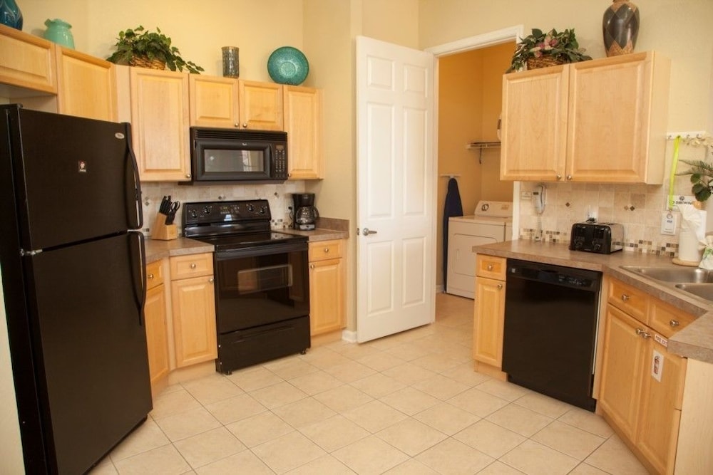 Ly53816 Terrace Ridge 3 Bed 2 Baths Condo — 4-Star Luxury Hotel in Davenport, United States