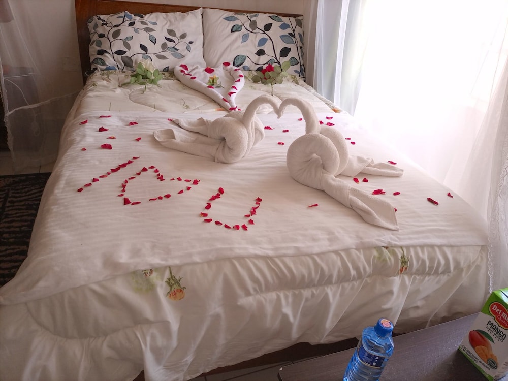 Hotel Lillies in Thika, Kenya