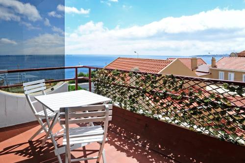 Sunset Balcony Apartment