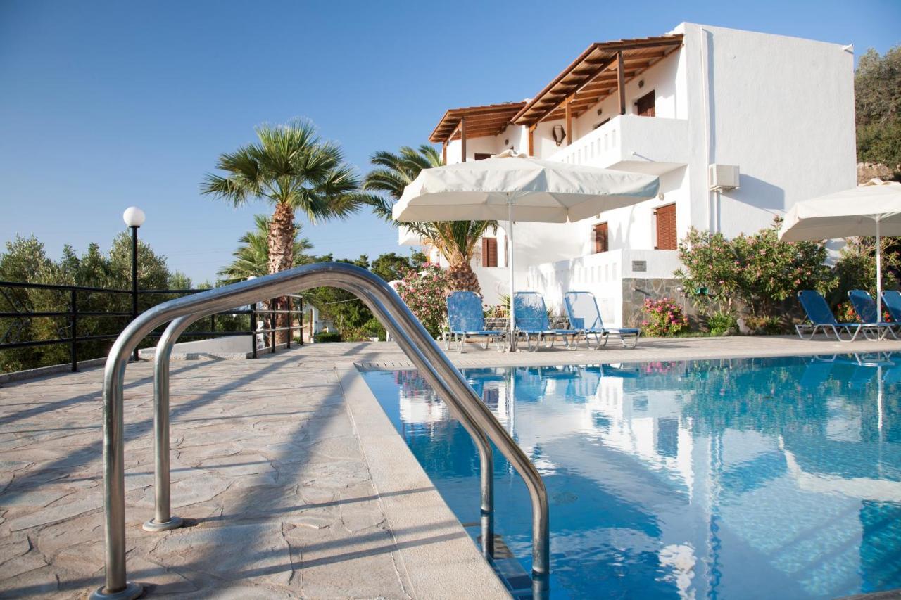 Villa Michalis — 4-Star Luxury Hotel in Ayios Nikolaos, Greece