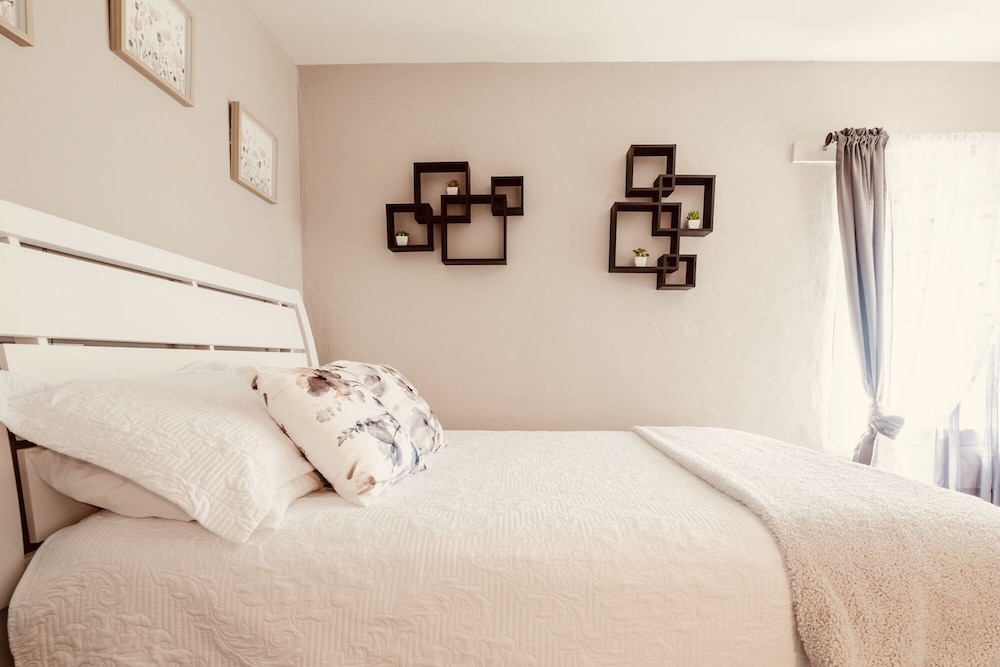 3216 Palmer St Sacramento in Sacramento, United States