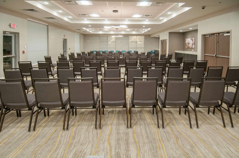 Hilton Garden Inn Jackson Clinton - photo 51
