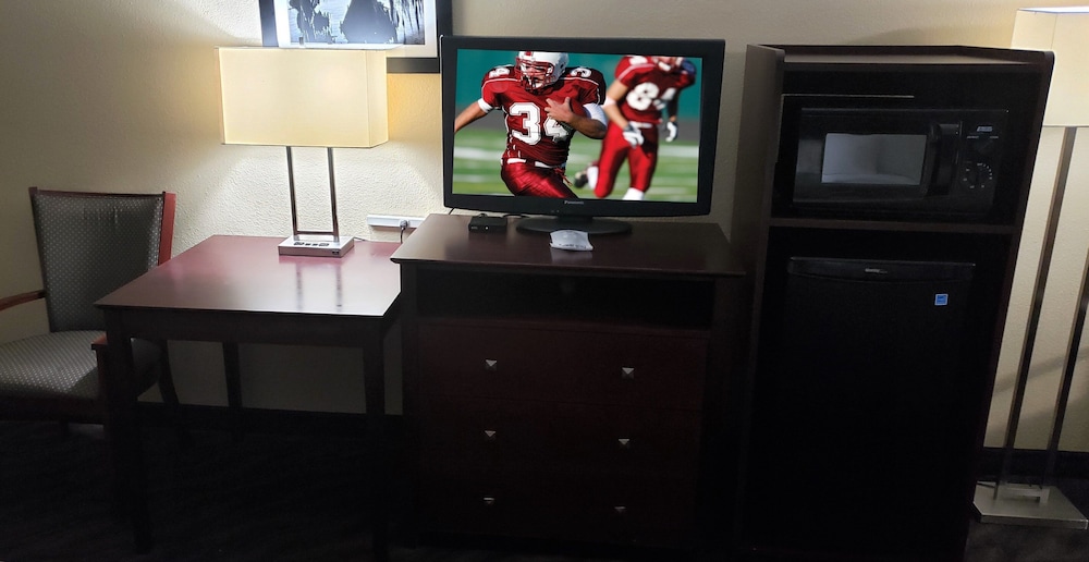 Red Roof Inn Port Allen - photo 8