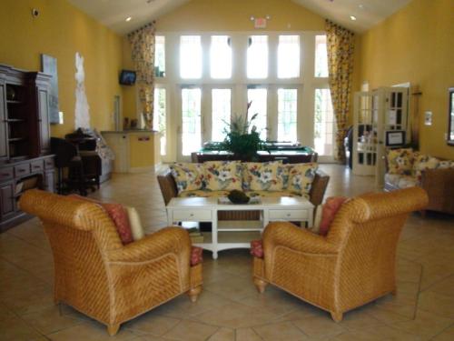 Townhouses Condos with fantastic resort facilities - photo 13