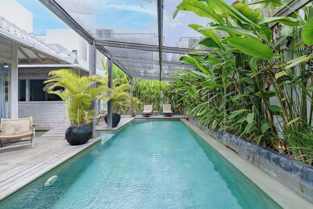 Mundaka Villa by Betterplace — 4-Star Luxury Hotel in Canggu, Indonesia