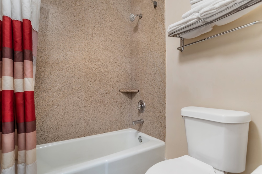 Red Roof Inn Montgomery Midtown - photo 14