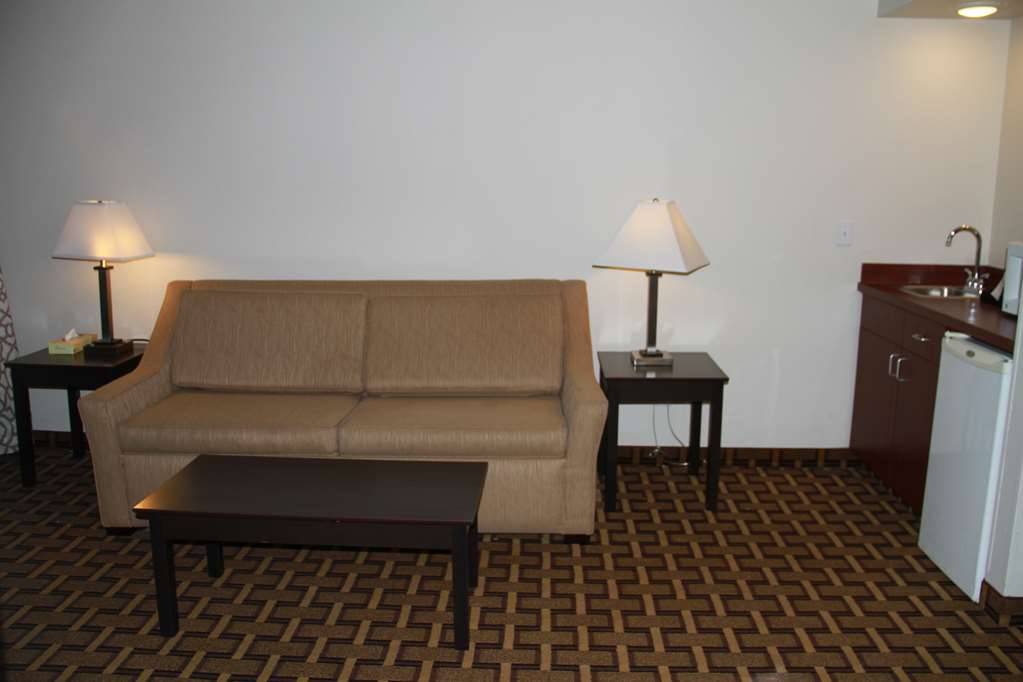 SureStay Plus Hotel by Best Western Coralville Iowa City - photo 31