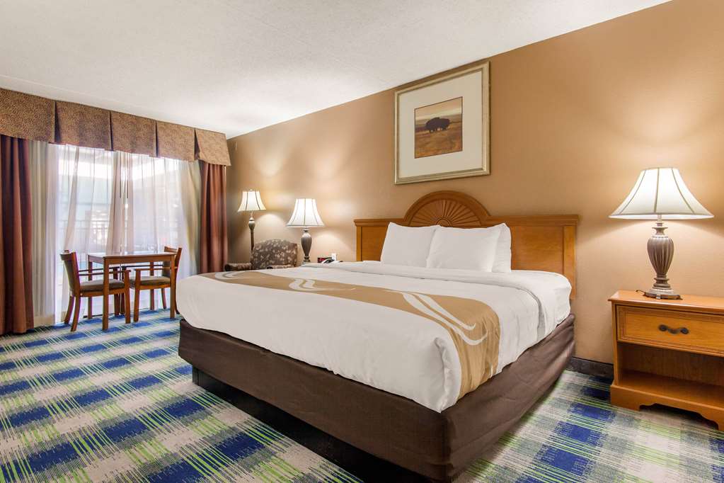 Quality Inn Arkansas City North - photo 11