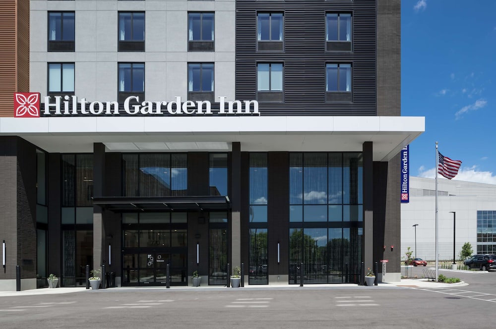 Hilton Garden Inn Madison Downtown - photo 57