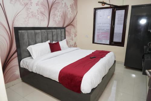 S S Guest House
