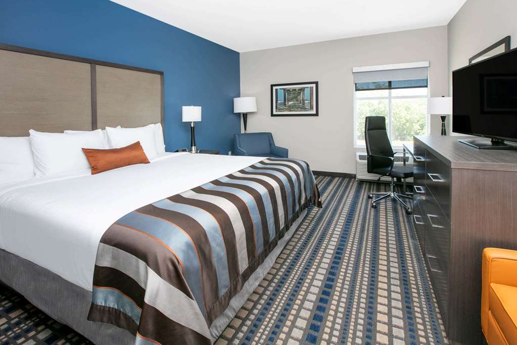 Wingate by Wyndham Corpus Christi - photo 9