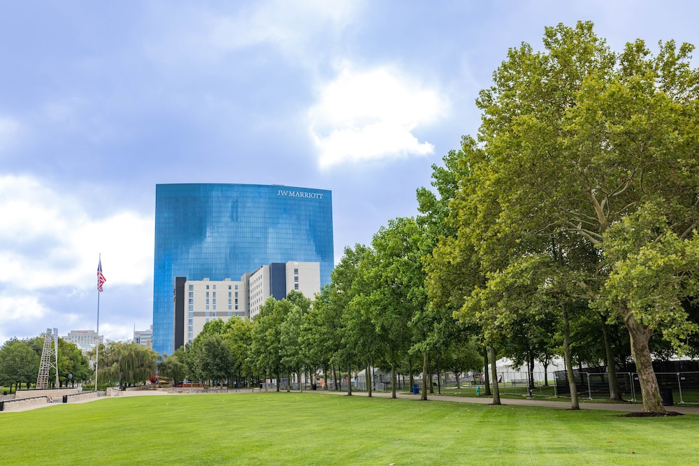 Courtyard by Marriott Indianapolis Downtown - photo 42