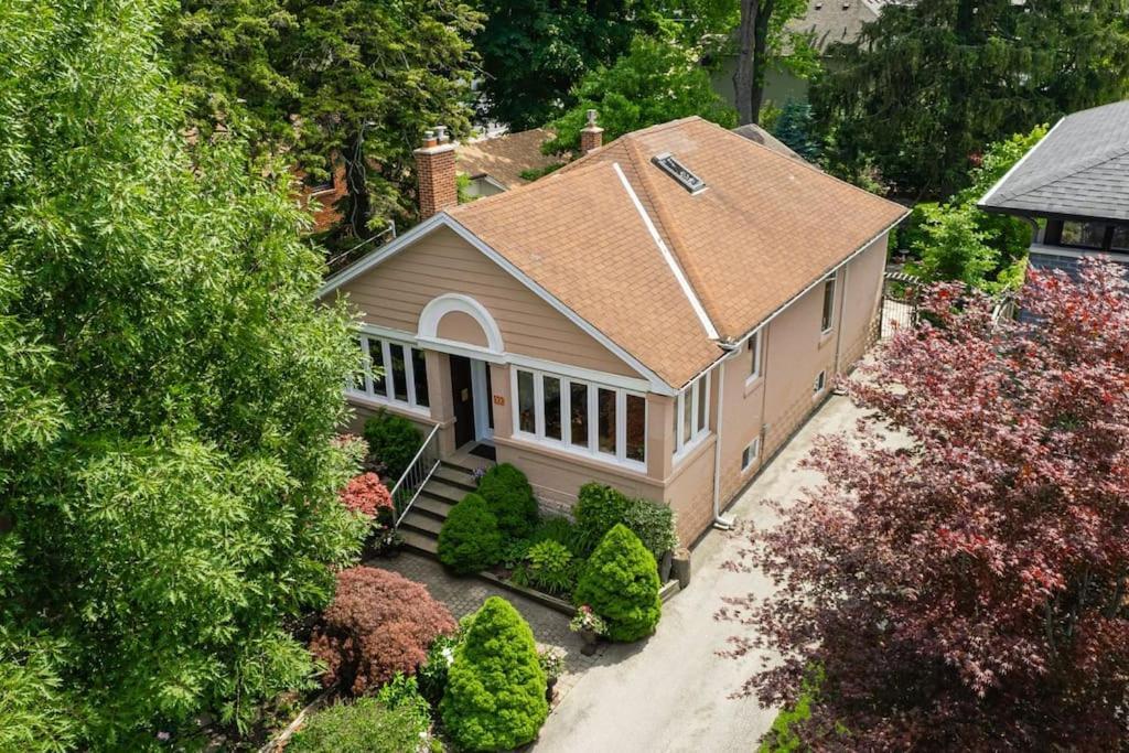Picturesque & Serene Gem in Port Credit Steps to Lake Backyard in Mississauga, Canada