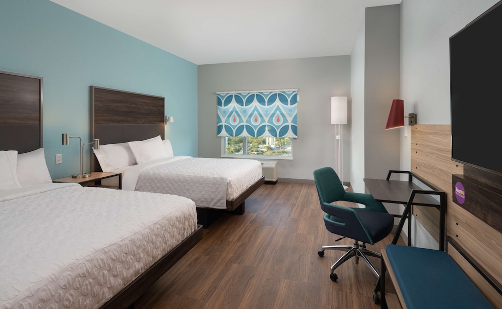 Tru by Hilton Fort Lauderdale Downtown - photo 13