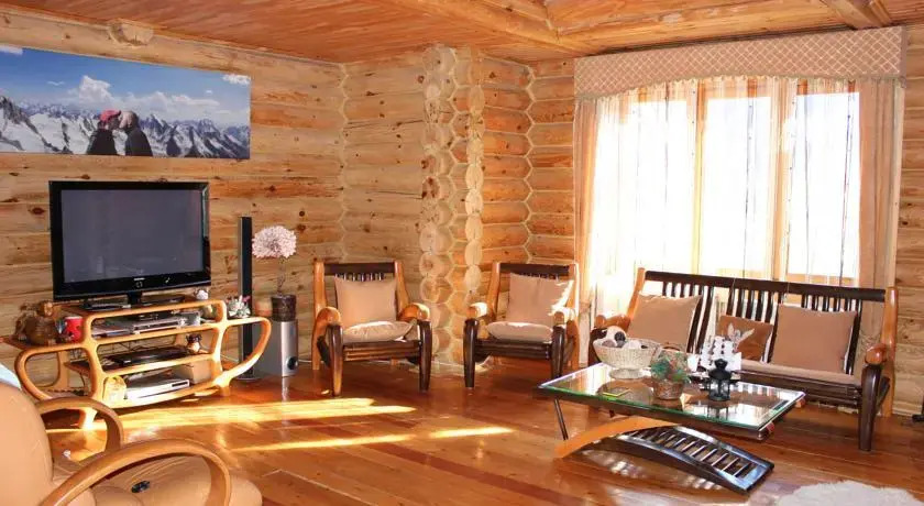 Dom u Ozera in Krasnaya Polyana, Russia