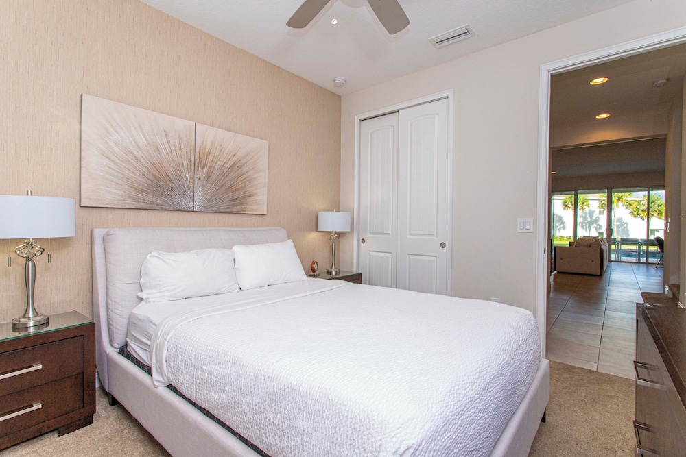 Luxurious 5Bd Single Family w Pool Jacuzzi Encore Resort 7432 - photo 13