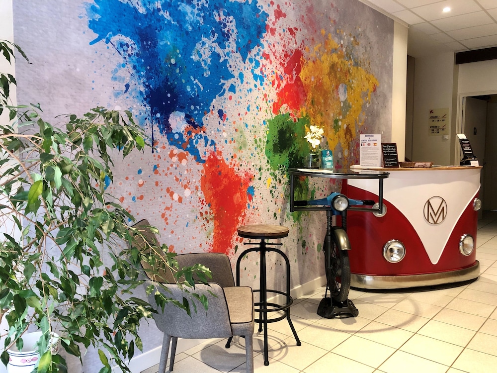 Hotel de l'Avenue - carbon neutral hotel in Tarbes