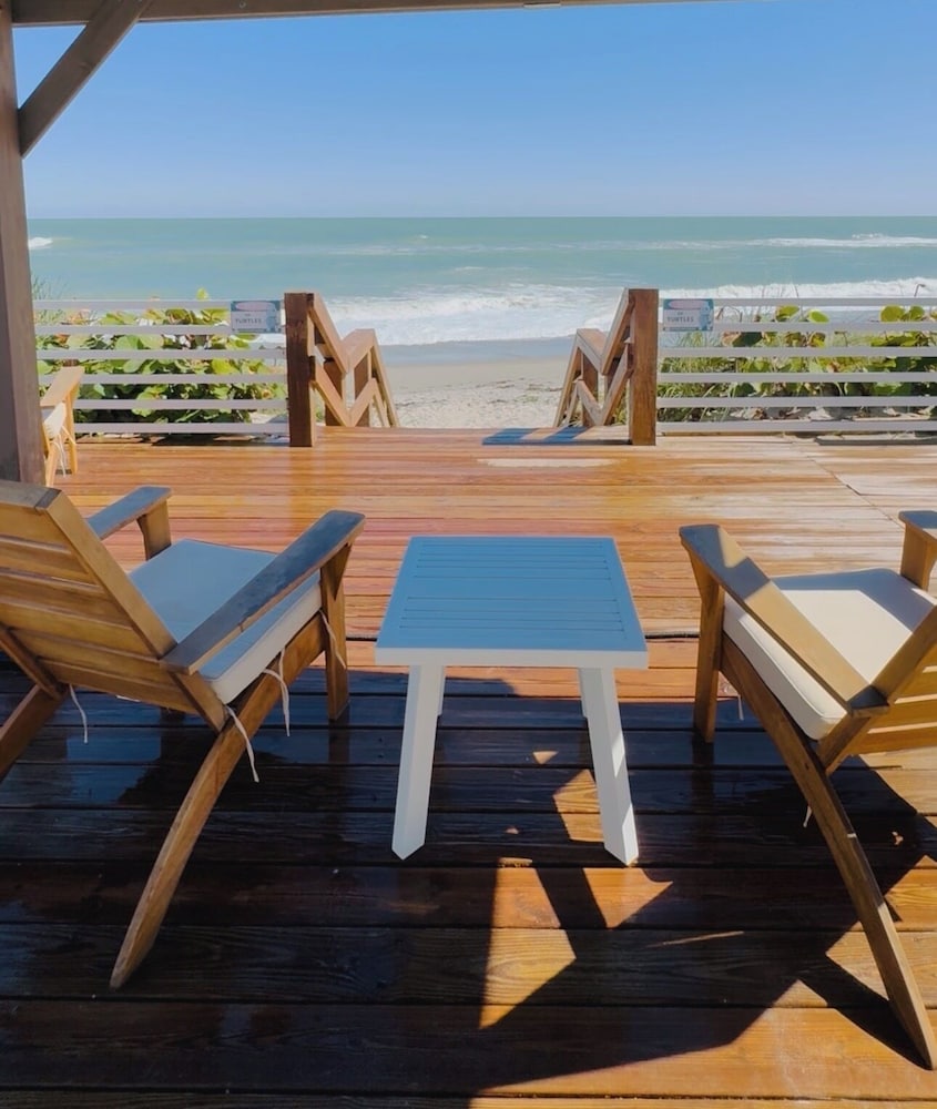 Melbourne Beach Resort Surf Club — Melbourne Beach