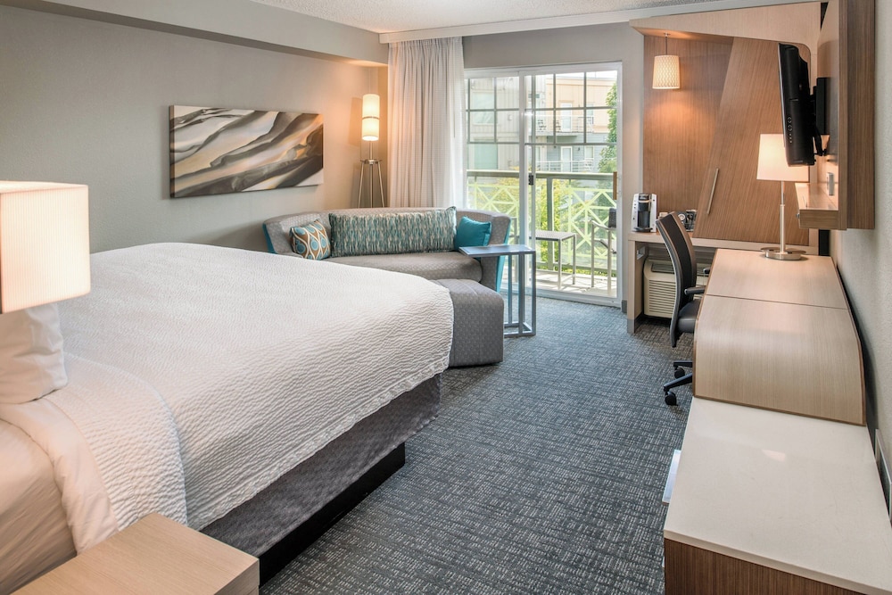 Courtyard by Marriott Portland North - photo 7